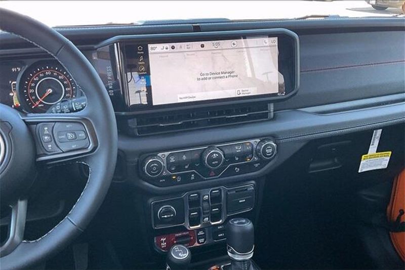 New 2025 Jeep Wrangler 4-door RubiconImage 5