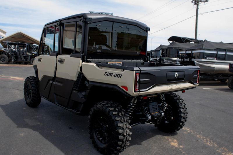 NEW 2026 CAN-AM DEFENDER MAX LIMITED CAB HD11 Image 5