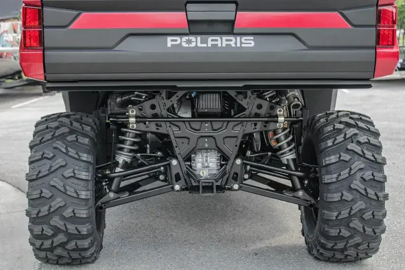 2025 Polaris RANGER CREW XP 1000 PREMIUM SUNSET REDImage 7