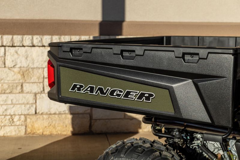 2025 Polaris RANGER CREW 570 FULLSIZE SAGE GREENImage 4