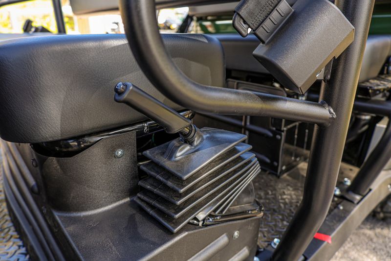 NEW 2026 KAWASAKI MULE 4000 TRANS Image 11