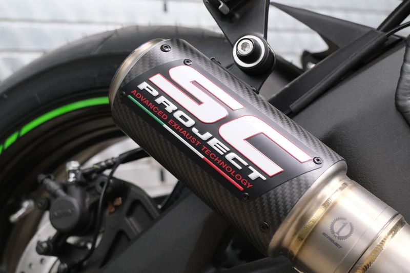 NEW 2025 KAWASAKI NINJA ZX10R KRT EDITION Image 21