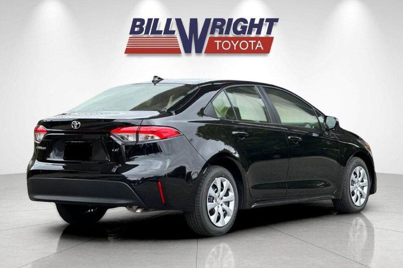 New 2027 Toyota Corolla LEImage 3