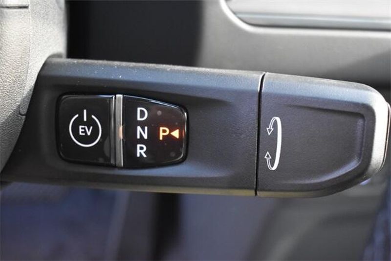 2024 Kia EV9 LightImage 29