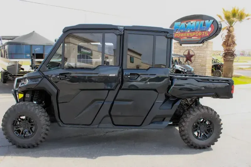 2025 Can-Am DEFENDER MAX LONE STAR CAB HD10 STEALTH BLACK Image 5