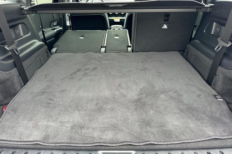 2024 Mercedes-Benz EQB 300Image 18