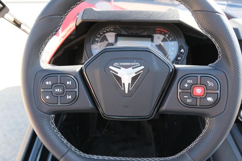 NEW 2025 POLARIS SLINGSHOT SLR AUTODRIVE  in a ROYAL RED exterior color. Family PowerSports (877) 886-1997 familypowersports.com 