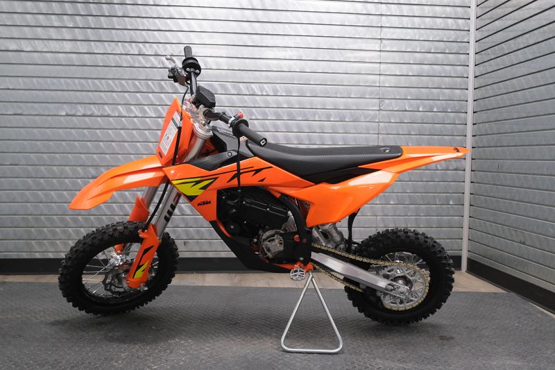 NEW 2027 KTM SX-E 5 Image 6