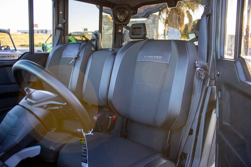NEW 2026 CAN-AM DEFENDER MAX LIMITED CAB HD11 Image 20