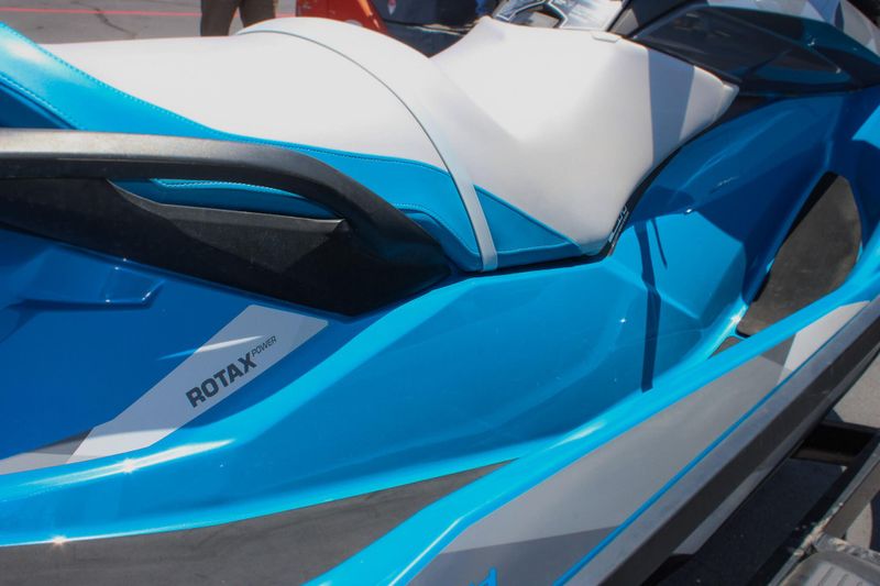 2019 SEADOO GTI SE 130 BLUE SILVER Image 23