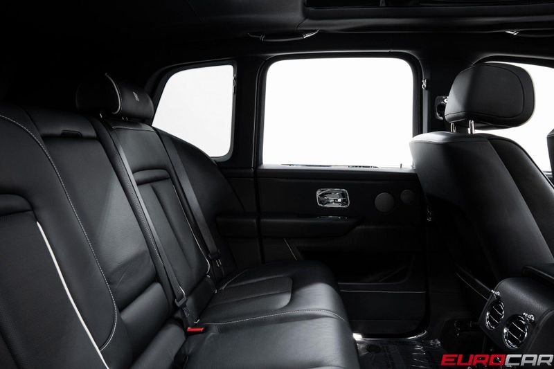 2020 Rolls-Royce Cullinan *PANORAMIC SUNROOF * IMMACULATE CONDITION*Image 34