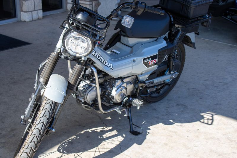 USED 2025 HONDA TRAIL125 Image 2
