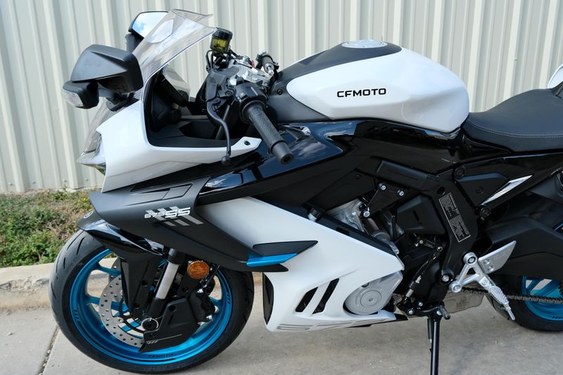 NEW 2026 CFMOTO 675SS Image 7
