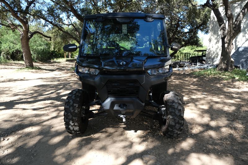 2025 Can-Am DEFENDER MAX DPS HD9 STEALTH BLACKImage 7