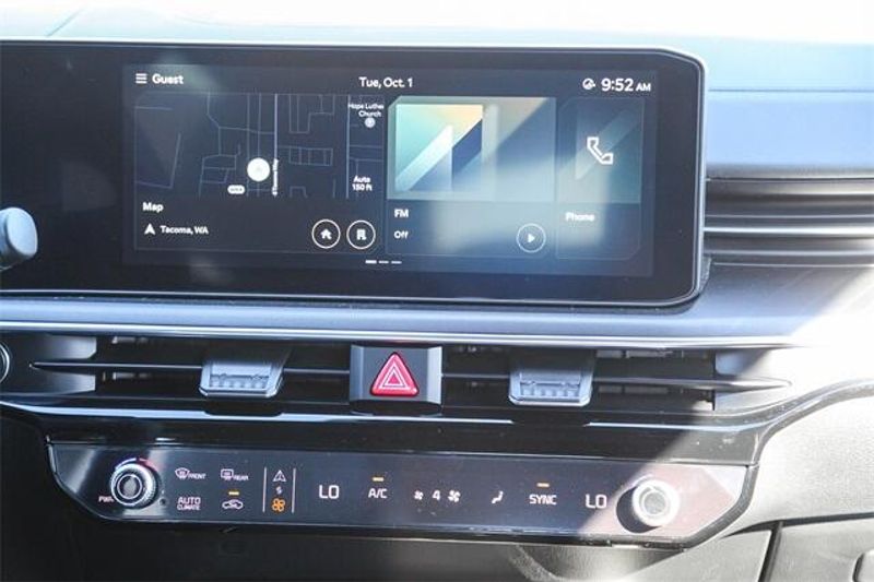 2025 Kia K5 GT-LineImage 6