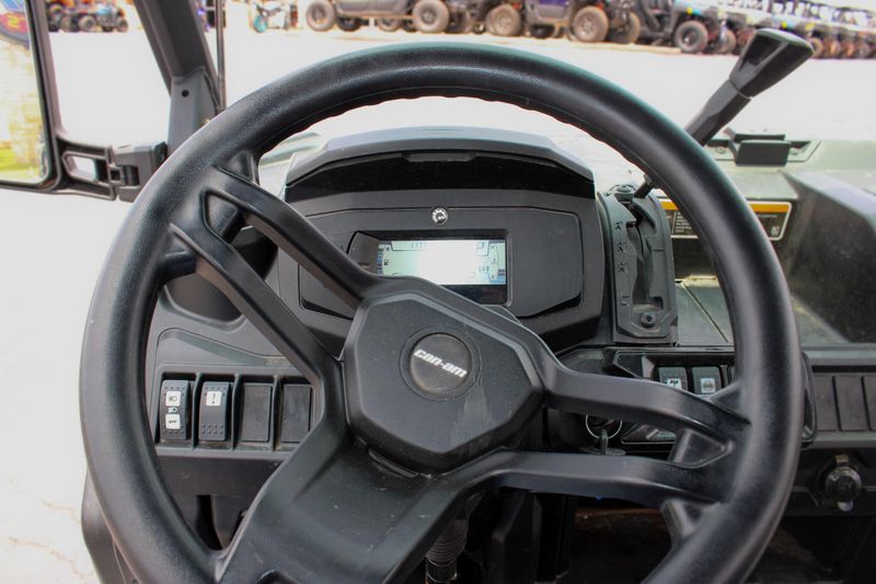 2025 Can-Am DEFENDER MAX XT HD9 WILDLAND CAMO Image 21