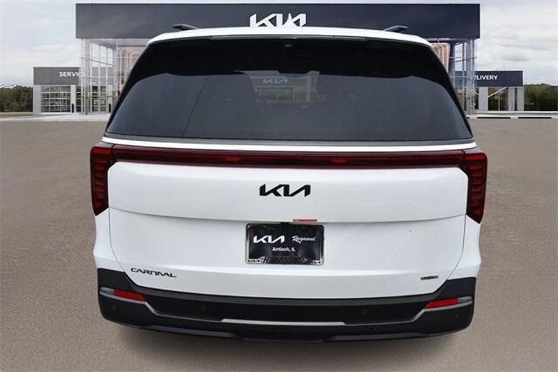 2025 Kia Carnival Hybrid SX PrestigeImage 4