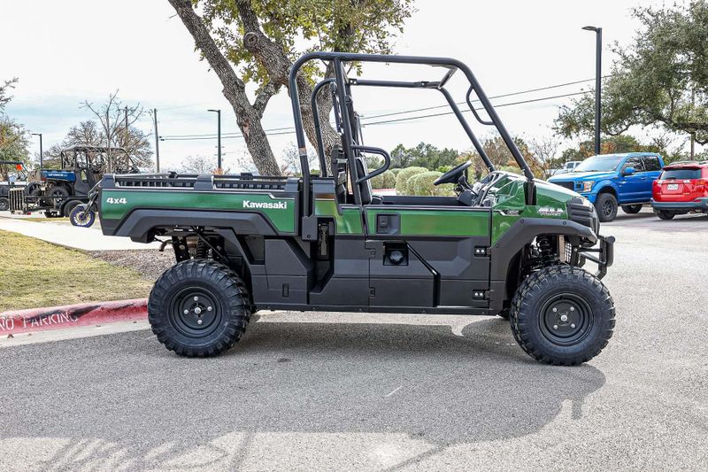 2025 Kawasaki MULE PROFXT 820 EPS TIMBERLINE GREENImage 7