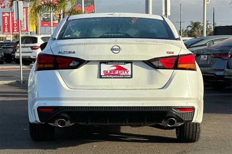 2025 Nissan Altima 2.5 SRImage 4