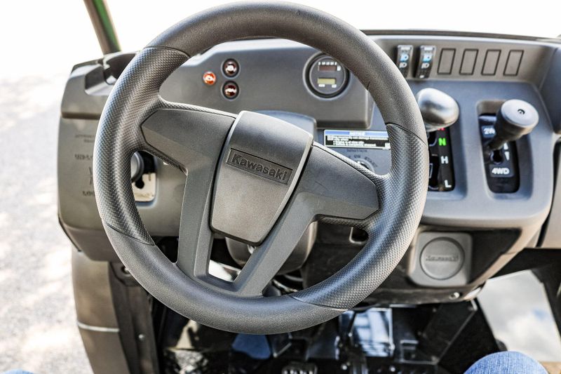 NEW 2026 KAWASAKI MULE SX 4X4 XC LE Image 6