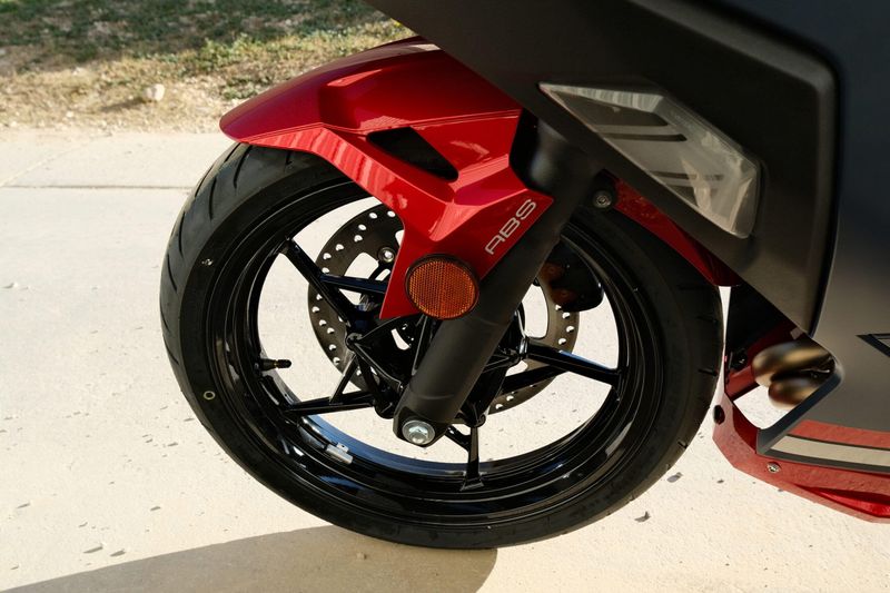 NEW 2026 KAWASAKI NINJA 500 ABS Image 14