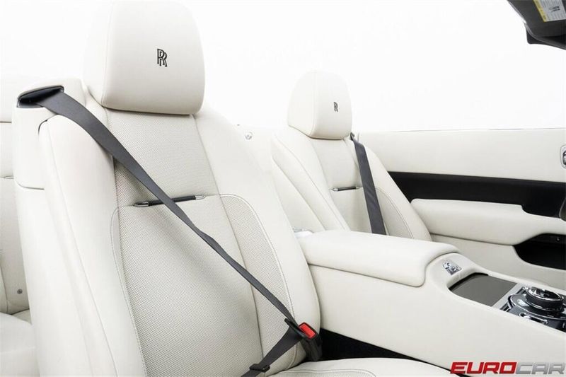 Used 2018 Rolls-Royce Dawn *BESPOKE INTERIOR * IMMACULATE CONDITION*Image 40