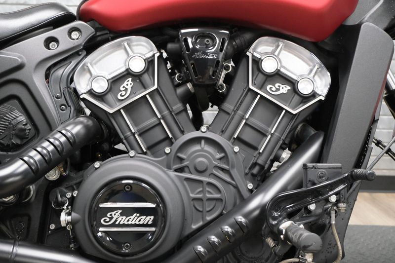 USED 2023 INDIAN MOTORCYCLE SCOUT BOBBER ABS Image 16