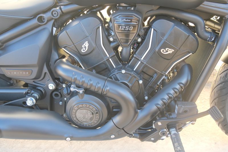 NEW 2025 INDIAN MOTORCYCLE SPORT SCOUT LIMITED WITH TECH PACKAGE  Family PowerSports (877) 886-1997 familypowersports.com 