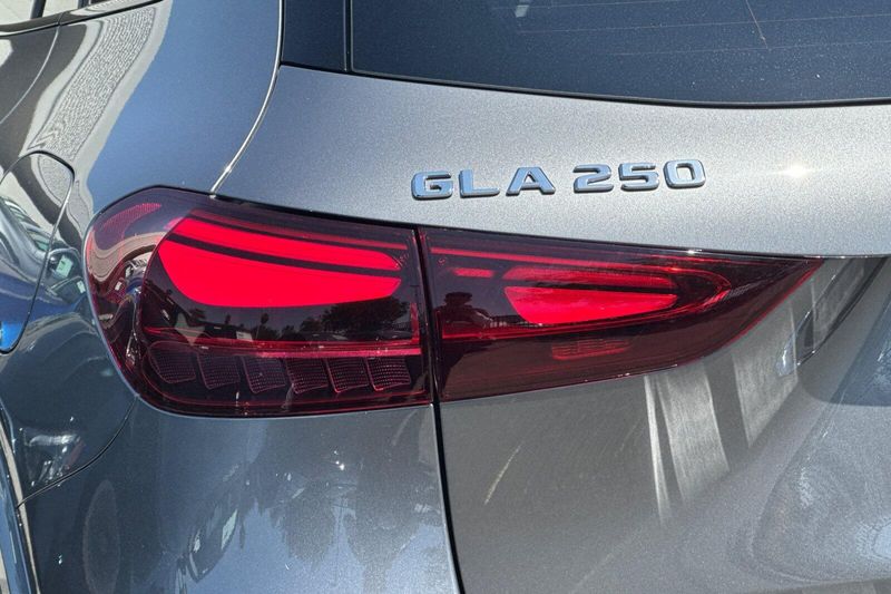 New 2026 Mercedes-Benz GLA-Class GLAGLA 250Image 23