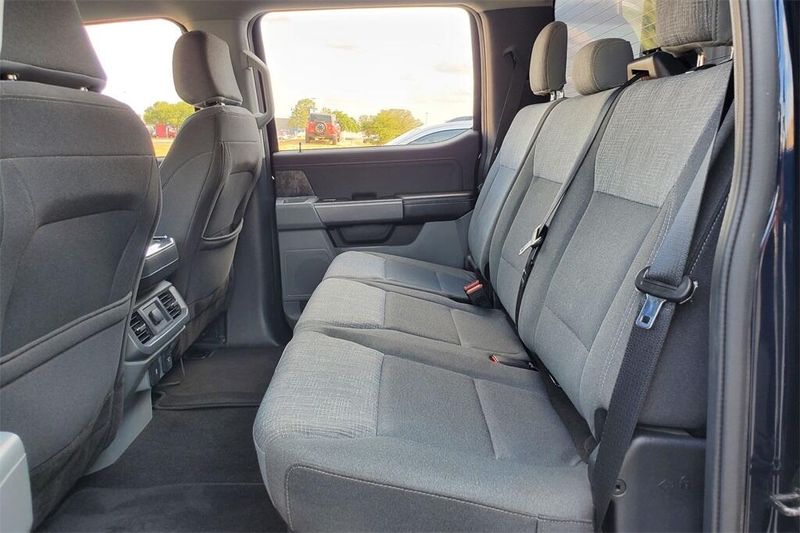 2022 Ford F-150 XLT photo 28