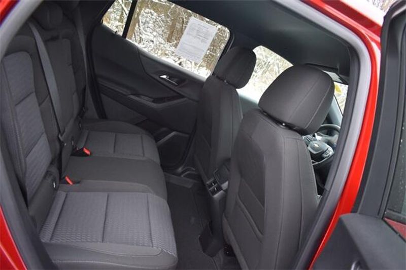 Used 2026 Chevrolet Equinox LTImage 14