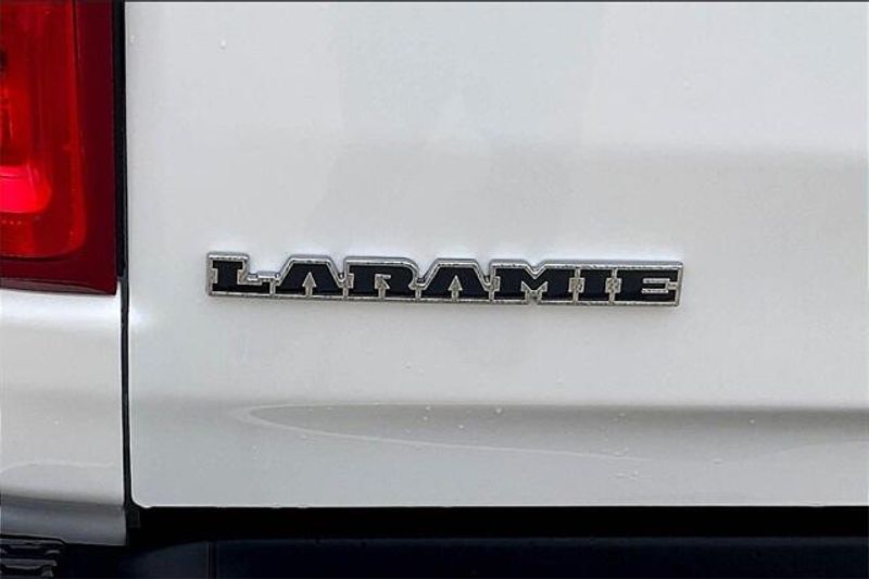 2025 RAM 1500 Laramie Crew Cab 4x4 5