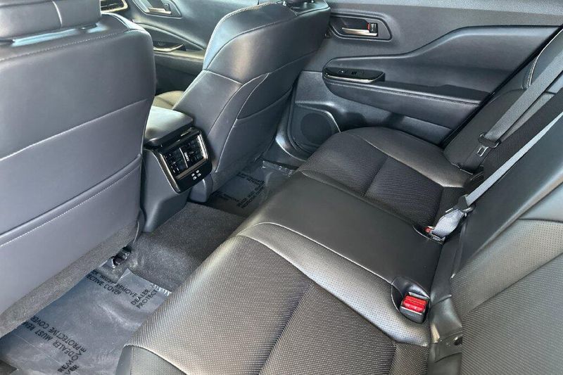 Used 2026 Toyota Crown LimitedImage 11