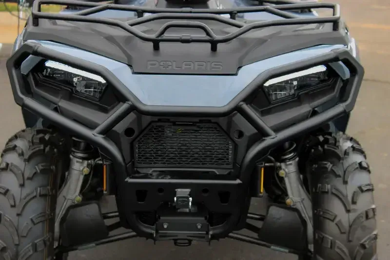 New 2025 Polaris SPORTSMAN TOURING 570 EPS STEALTH GRAY Image 6