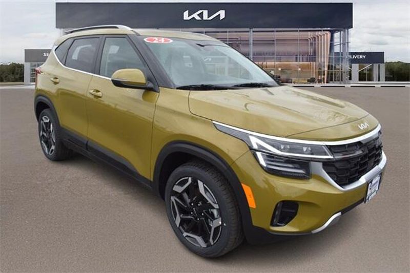 2024 Kia Seltos SXImage 12