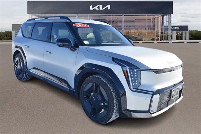 2024 Kia EV9 GT-LineImage 10