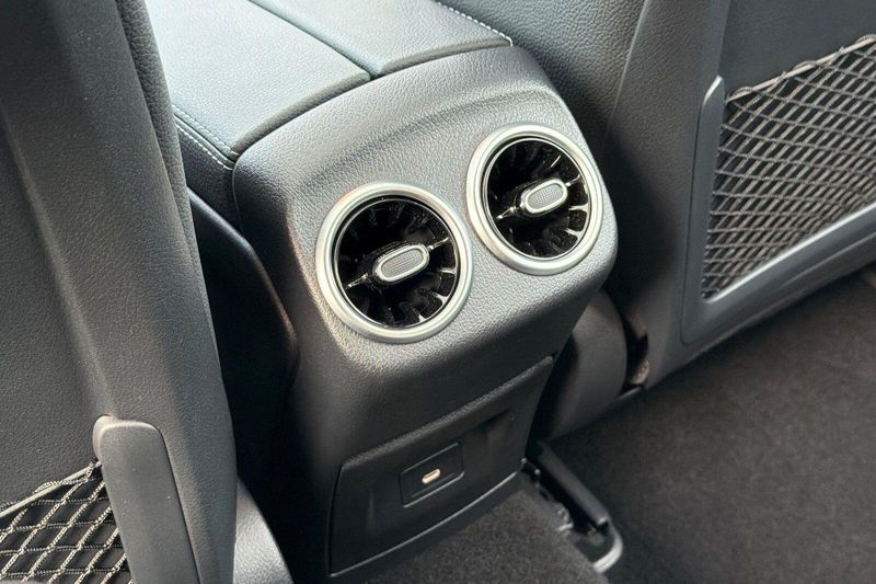 Used 2025 Mercedes-Benz CLA 250Image 14