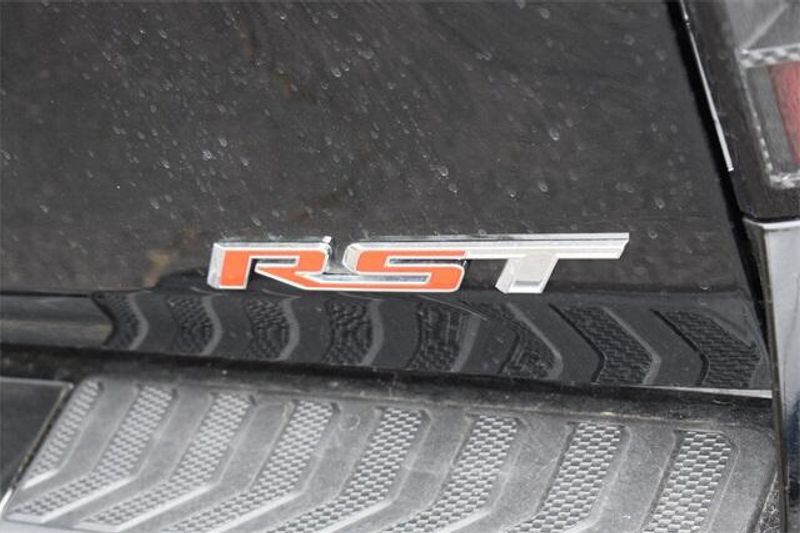 2024 Chevrolet Silverado EV RSTImage 19