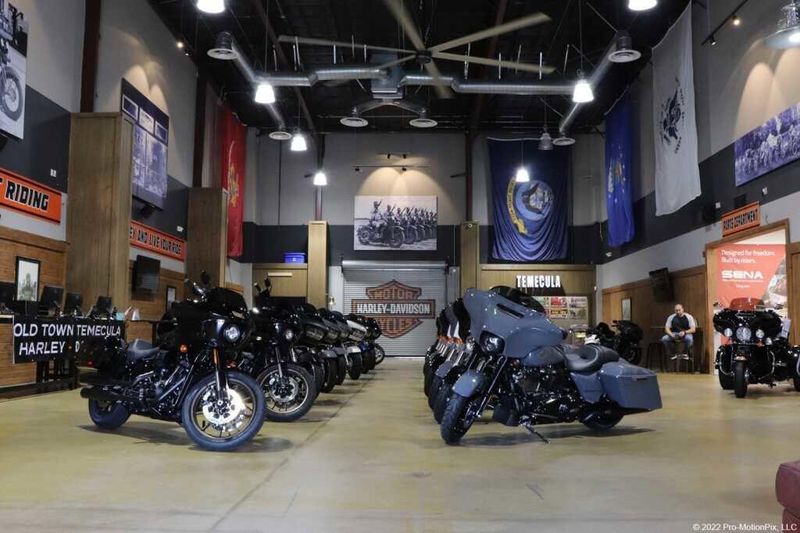 2013 Harley-Davidson Road KingImage 29