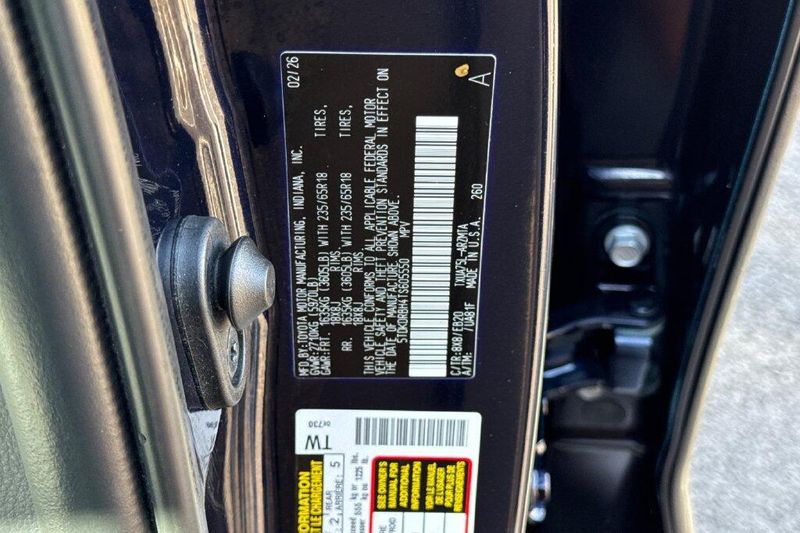 Used 2026 Toyota Highlander XLEImage 27