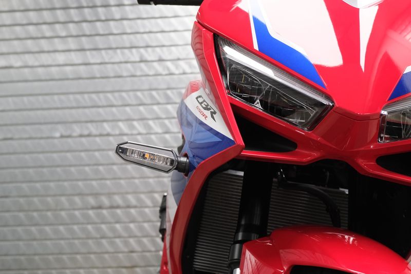 NEW 2026 HONDA CBR650R ECLUTCH Image 10