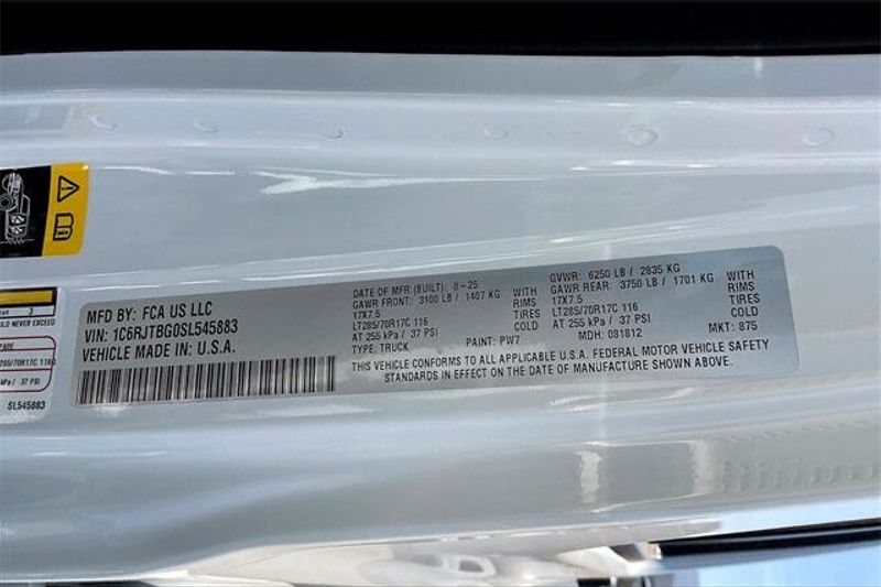 New 2025 Jeep Gladiator Rubicon 4x4Image 15