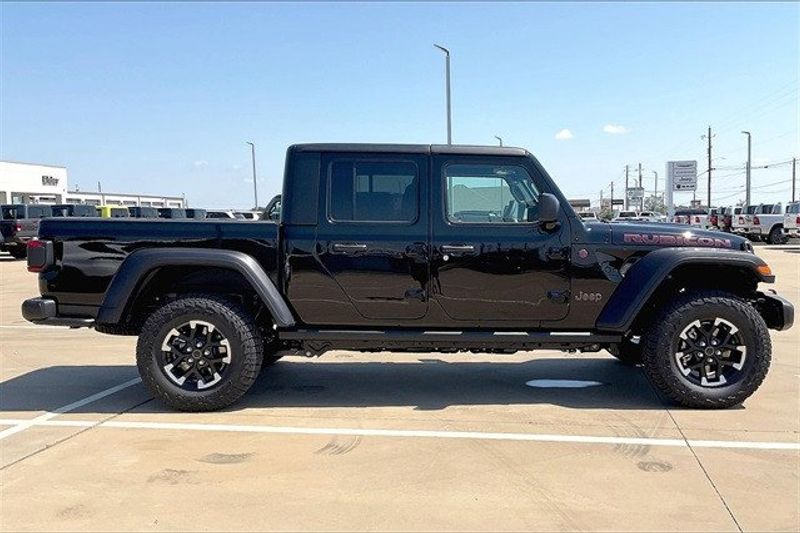 2024 Jeep Gladiator Rubicon 4x4Image 16