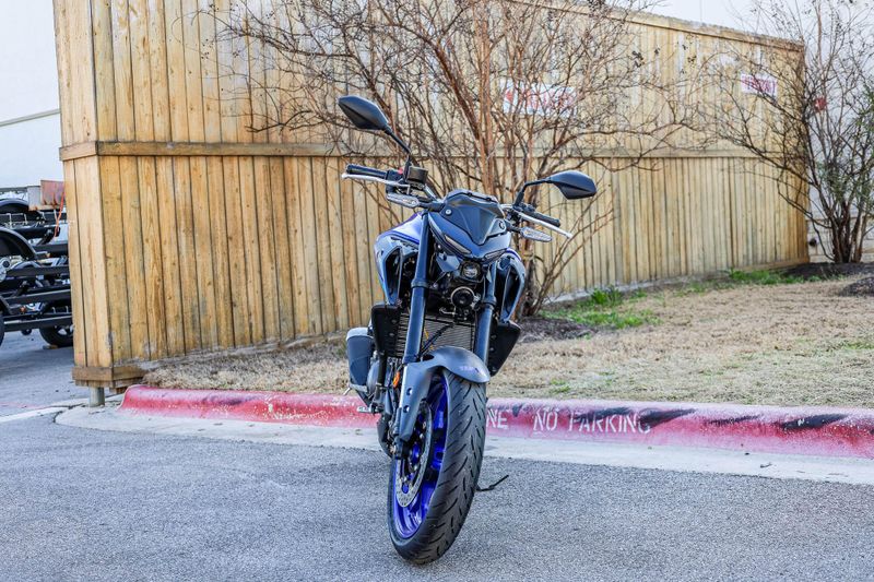 2025 Yamaha MT03 TEAM BLUE Image 3