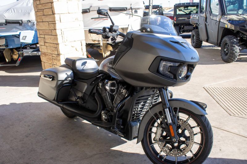 USED 2023 INDIAN MOTORCYCLE CHALLENGER DARK HORSE Image 7