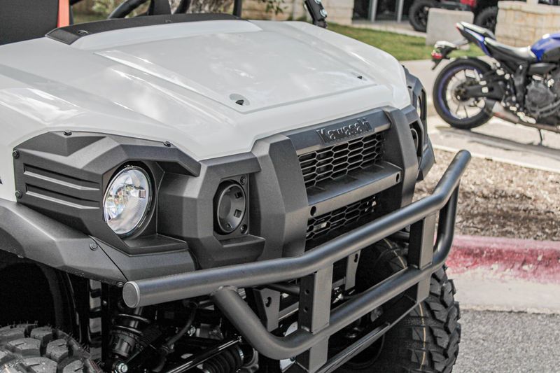 2025 Kawasaki MULE PRODXT FE EPS  BRIGHT WHITEImage 18