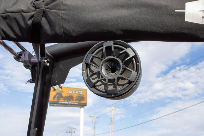 2023 AXIS A24Image 51