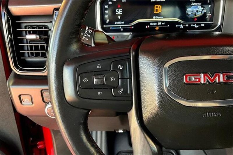 2022 GMC Sierra 1500 AT4XImage 18
