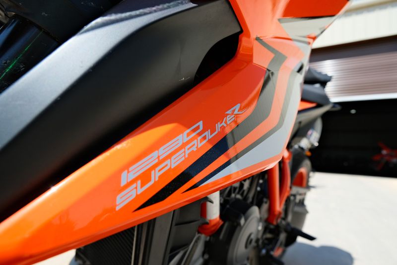 2023 KTM 1290 SUPER DUKE R EVOImage 19