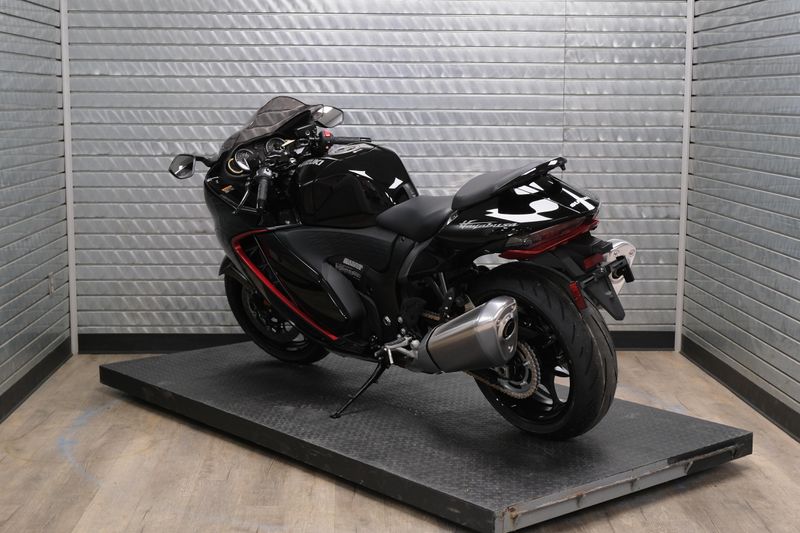 NEW 2026 SUZUKI HAYABUSA Image 5